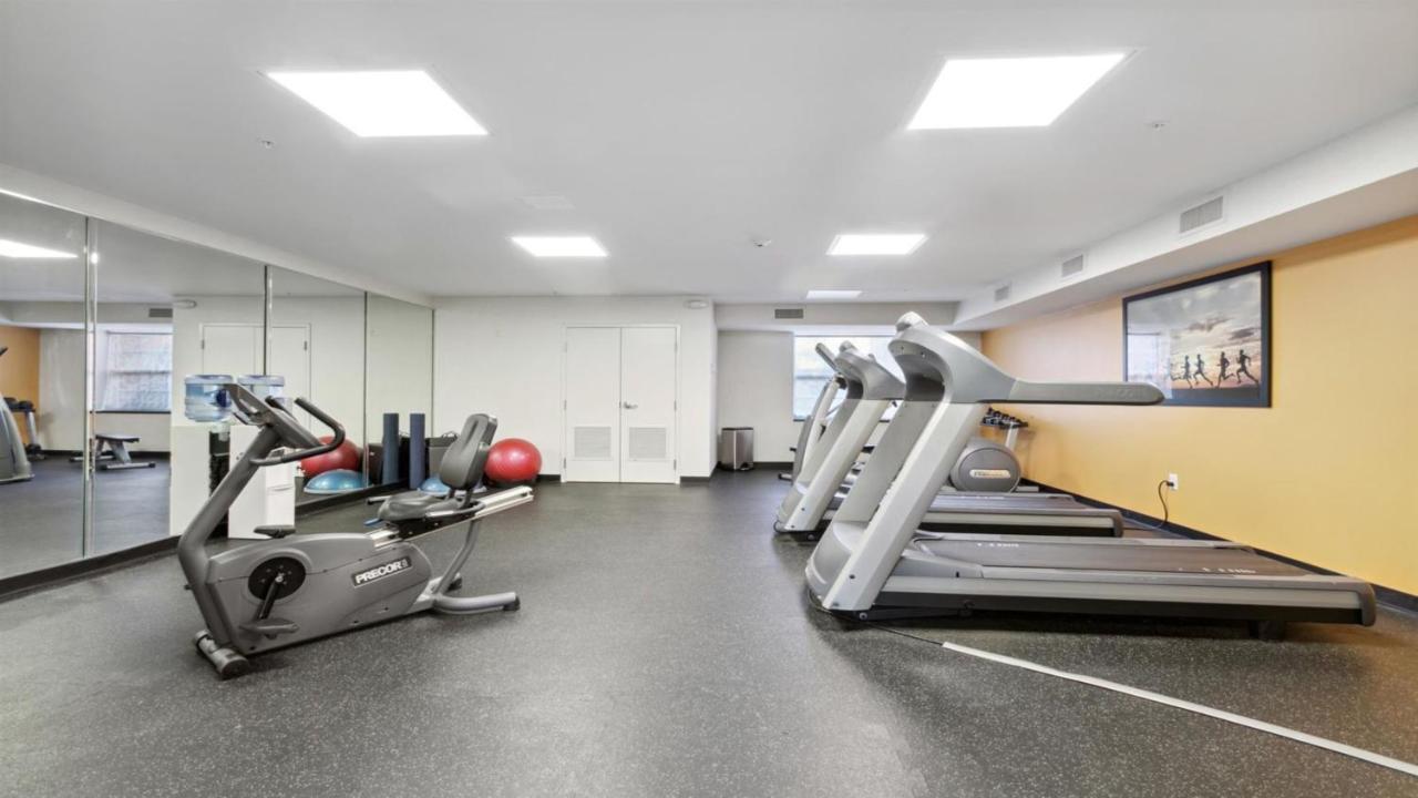 Holiday Inn Express Williamsburg North By Ihg Norge Esterno foto