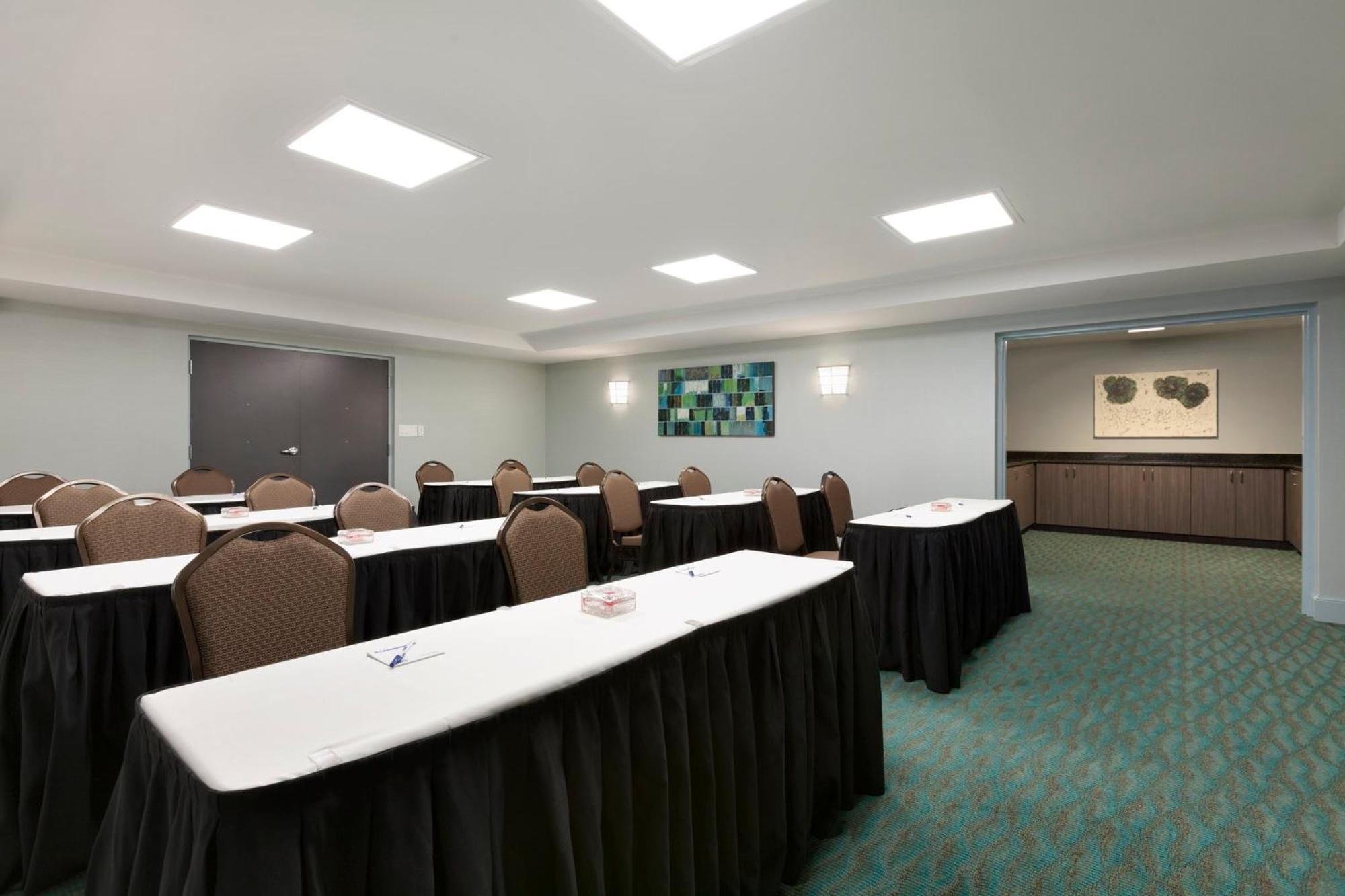 Holiday Inn Express Williamsburg North By Ihg Norge Esterno foto